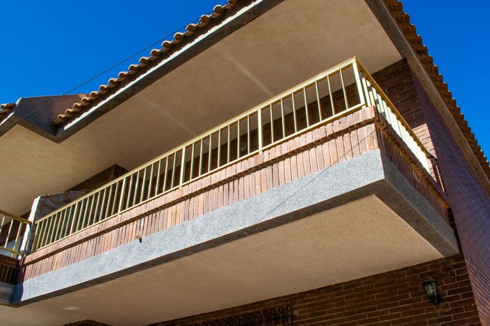 Image No.6-5 Bed Townhouse for sale