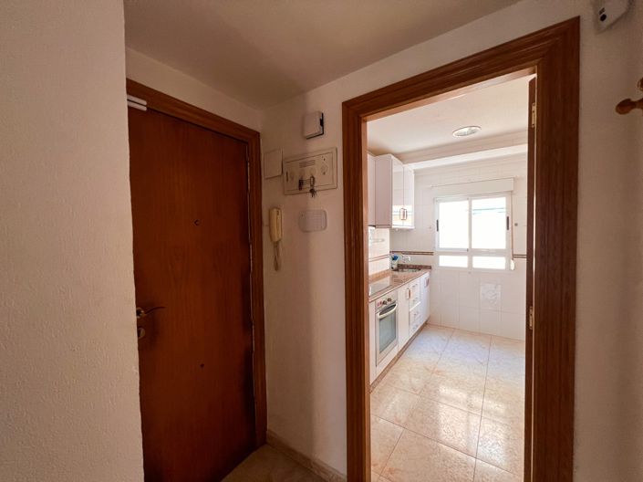 Image No.20-4 Bed Apartment for sale