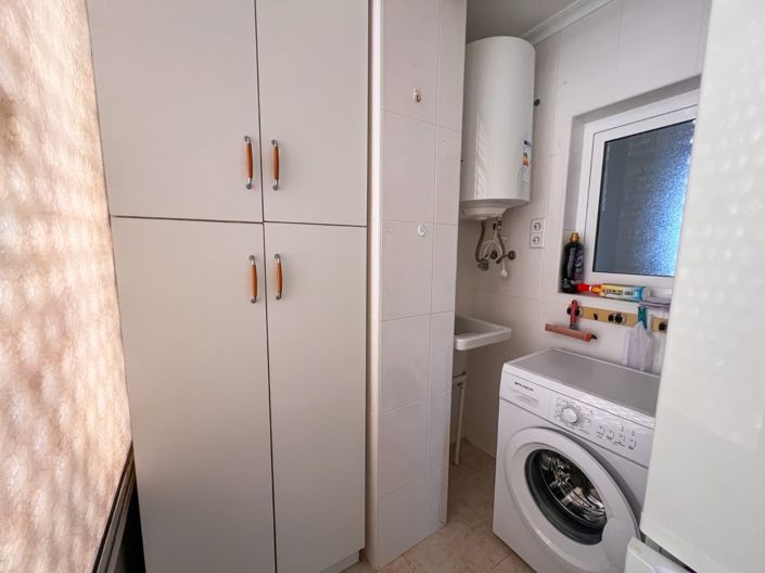 Image No.23-4 Bed Apartment for sale