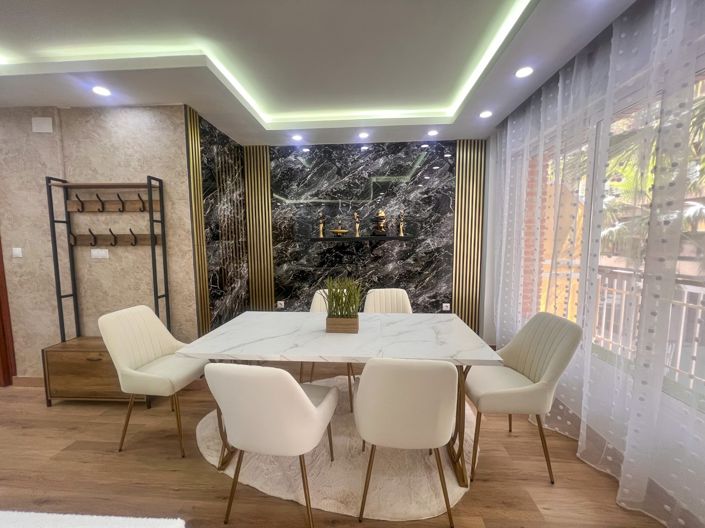 Image No.12-4 Bed Apartment for sale