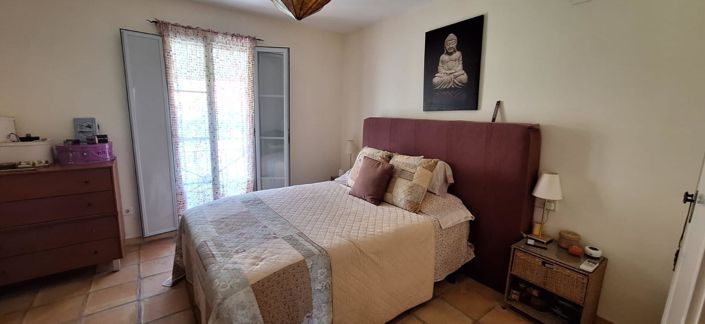 Image No.11-2 Bed Bungalow for sale