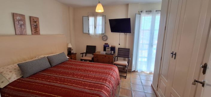 Image No.9-2 Bed Bungalow for sale