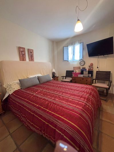 Image No.10-2 Bed Bungalow for sale
