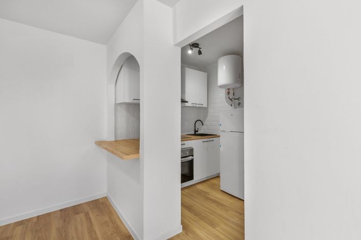 Image No.11-2 Bed Apartment for sale