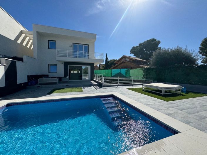 Image No.22-4 Bed Villa for sale