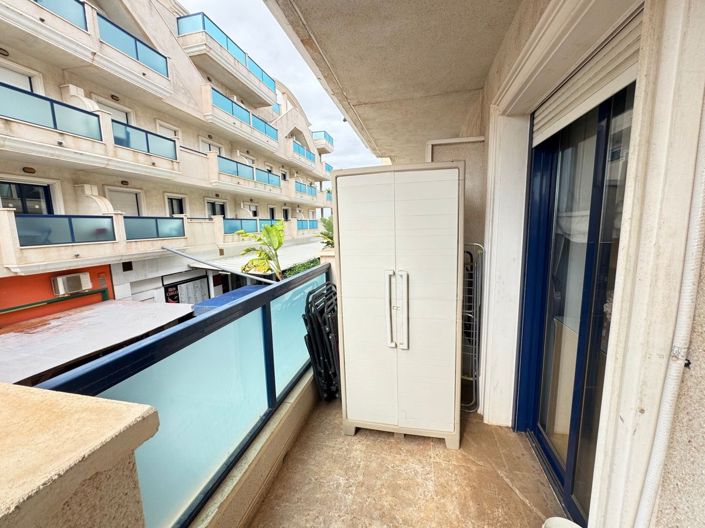Image No.20-2 Bed Apartment for sale