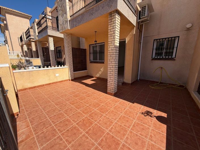 Image No.3-2 Bed Townhouse for sale