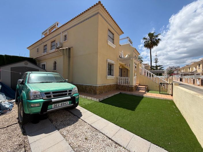 Image No.15-2 Bed Apartment for sale