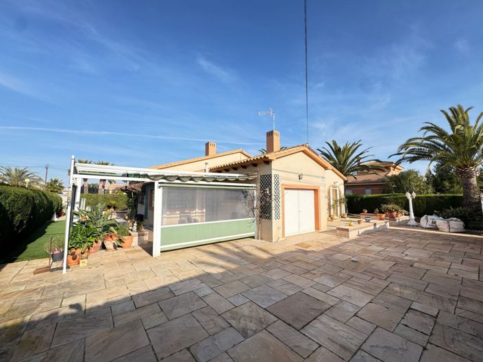 Image No.24-3 Bed Villa for sale