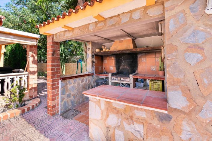 Image No.10-4 Bed Villa for sale