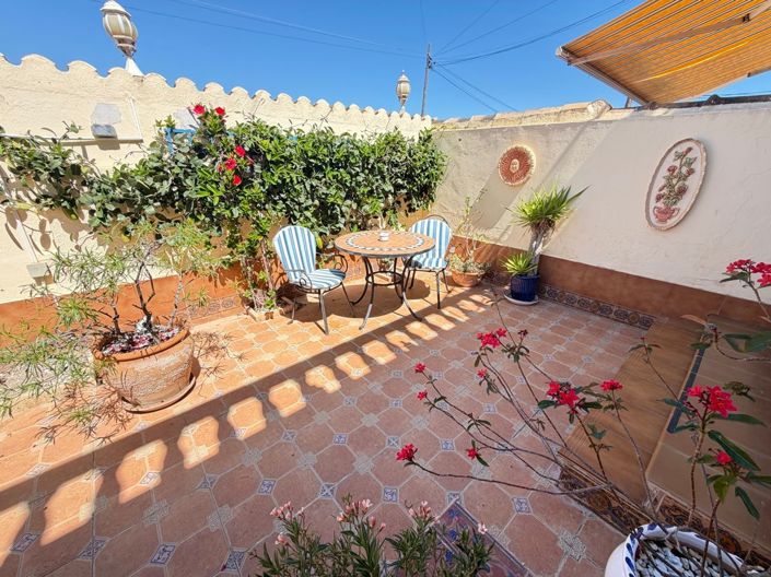 Image No.4-3 Bed Townhouse for sale