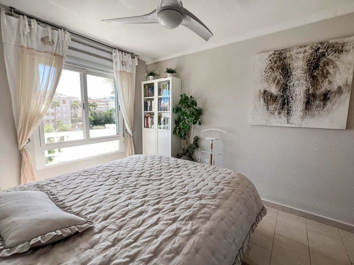 Image No.22-3 Bed Apartment for sale