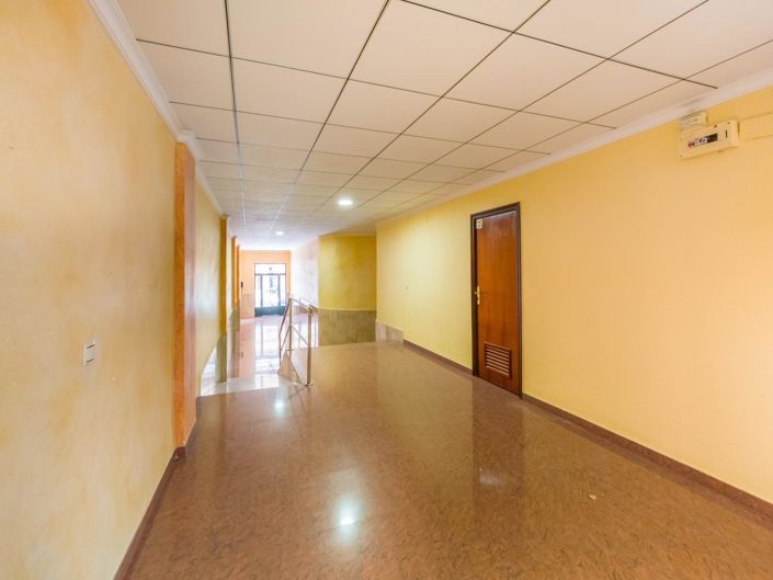 Image No.31-3 Bed Apartment for sale