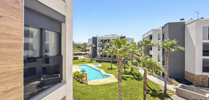 Image No.8-2 Bed Apartment for sale