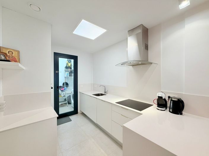 Image No.21-3 Bed Townhouse for sale