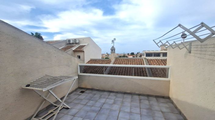 Image No.28-2 Bed Townhouse for sale