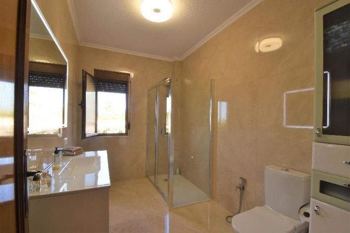 Image No.25-5 Bed Villa for sale