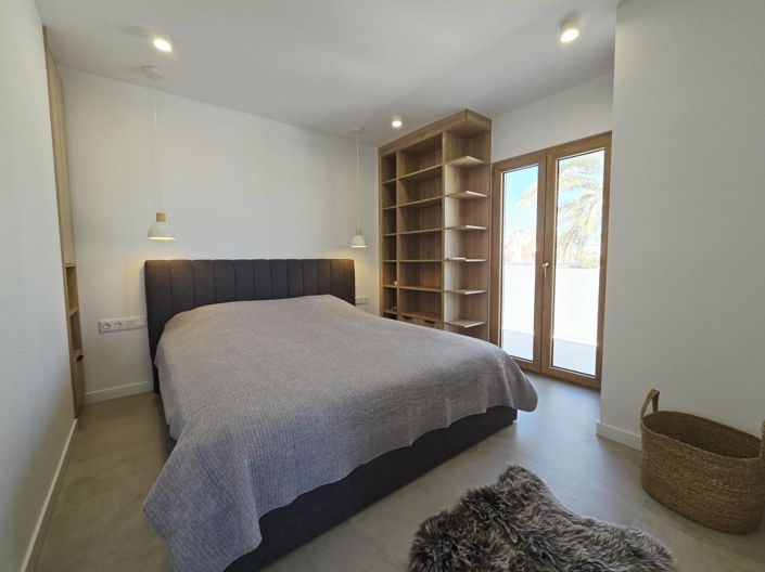 Image No.21-3 Bed Villa for sale