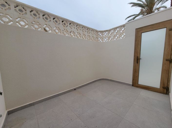 Image No.47-3 Bed Villa for sale
