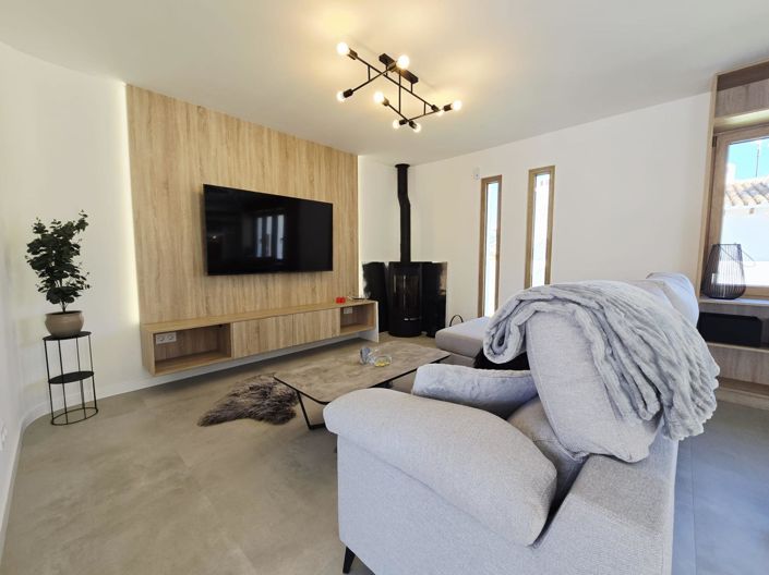 Image No.7-3 Bed Villa for sale