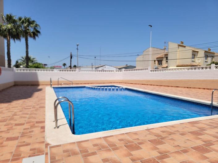Image No.28-2 Bed Apartment for sale