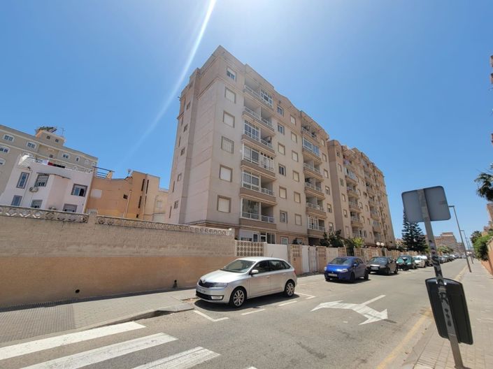 Image No.34-2 Bed Apartment for sale
