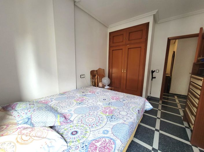 Image No.21-2 Bed Apartment for sale