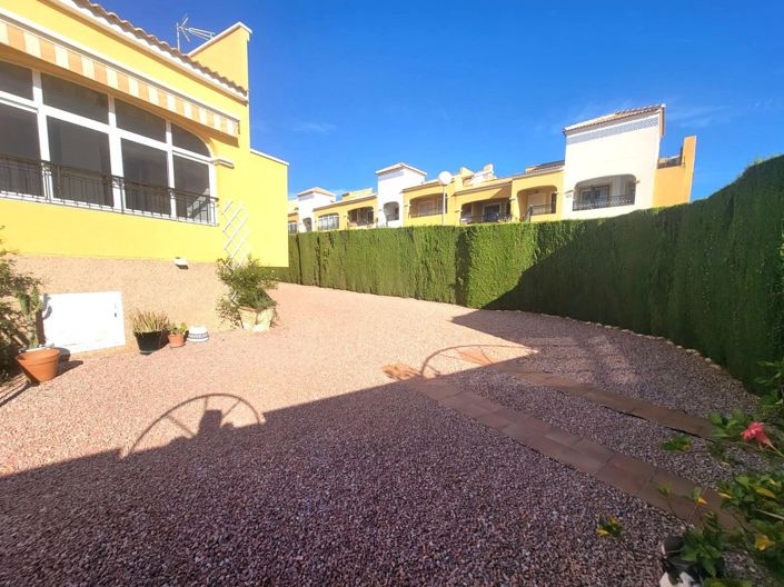 Image No.38-2 Bed Townhouse for sale