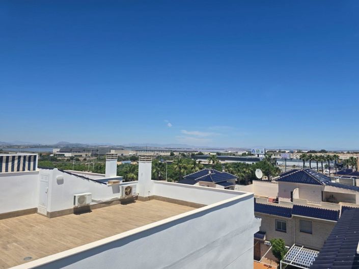 Image No.38-2 Bed Penthouse for sale