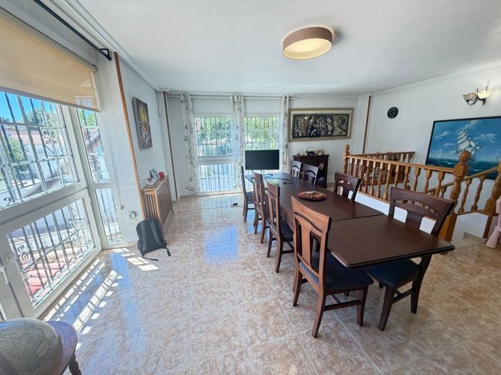 Image No.23-Villa de 4 chambres à vendre à Torrevieja