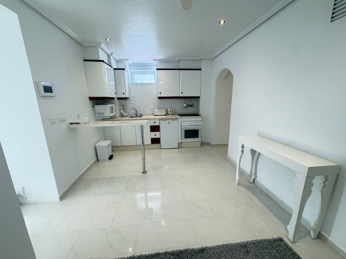 Image No.20-4 Bed Villa for sale
