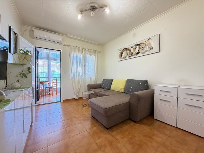Image No.13-1 Bed Townhouse for sale