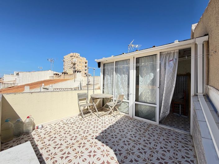 Image No.36-1 Bed Townhouse for sale