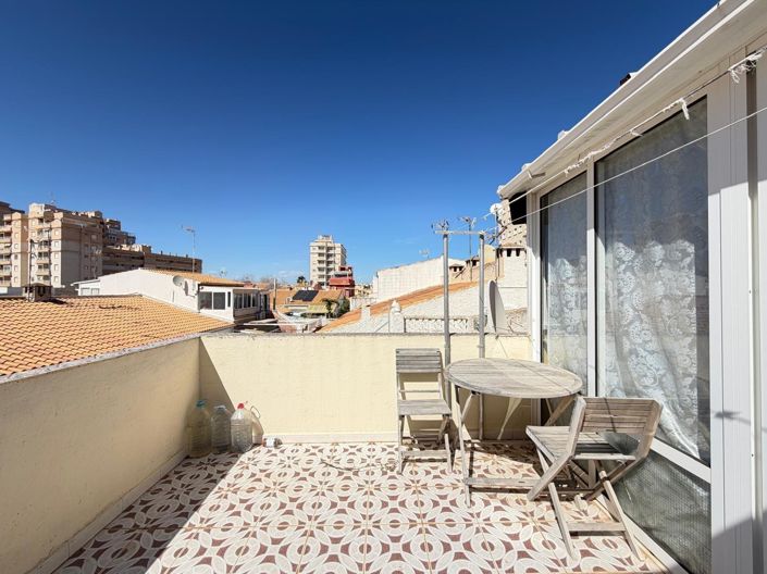 Image No.38-1 Bed Townhouse for sale