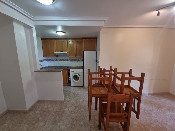 Image No.5-Appartement de 2 chambres à vendre à Torrevieja