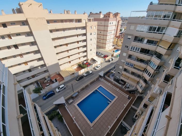 Image No.9-Appartement de 2 chambres à vendre à Torrevieja