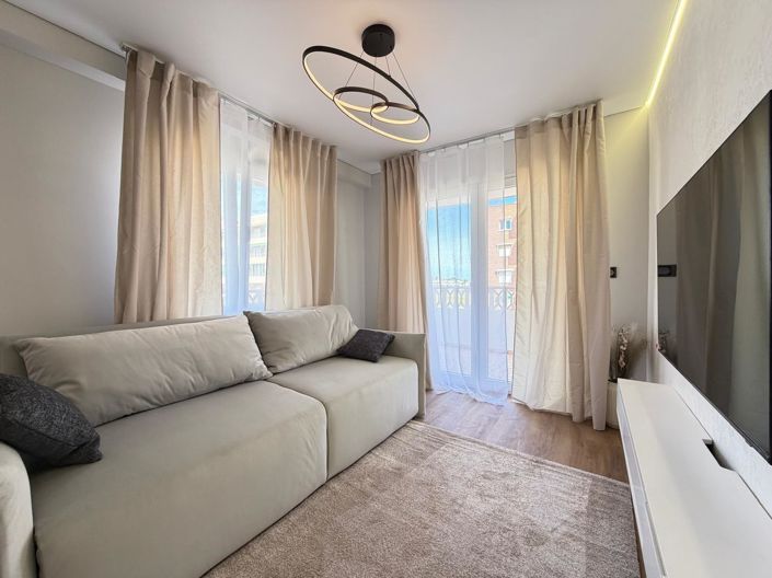 Image No.33-3 Bed Apartment for sale