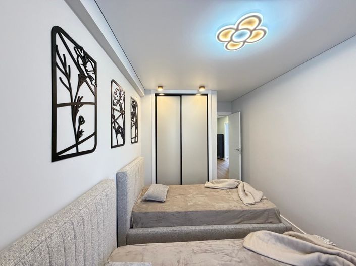 Image No.56-3 Bed Apartment for sale