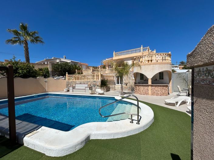 Image No.46-5 Bed Villa for sale