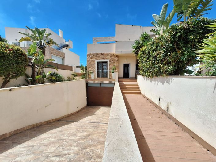 Image No.6-2 Bed Villa for sale