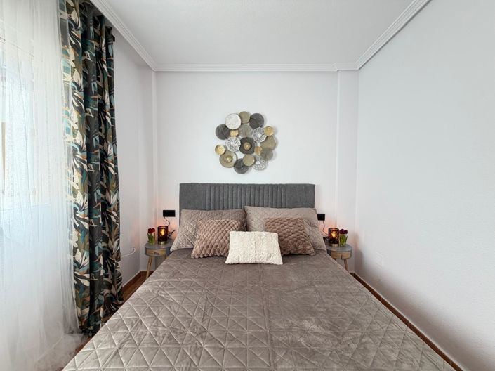 Image No.55-3 Bed Townhouse for sale