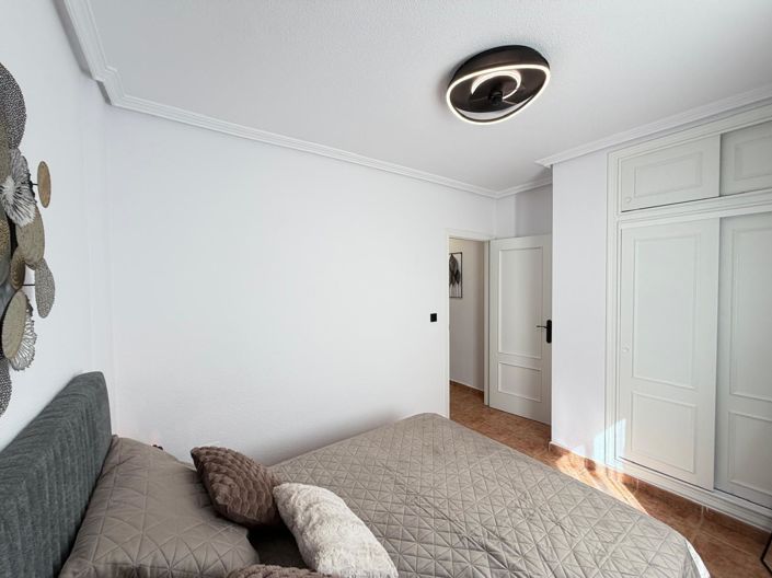 Image No.58-3 Bed Townhouse for sale
