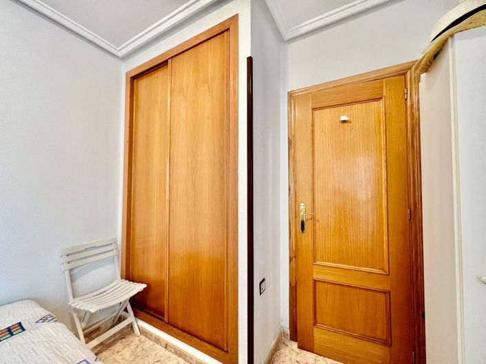 Image No.42-2 Bed Apartment for sale