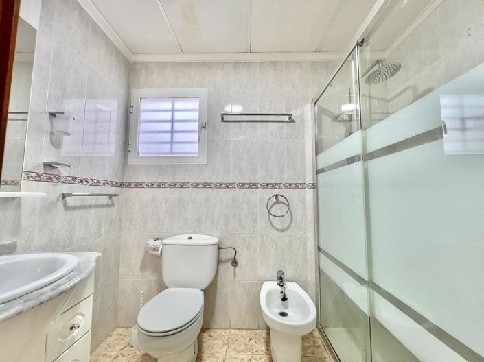 Image No.43-2 Bed Apartment for sale