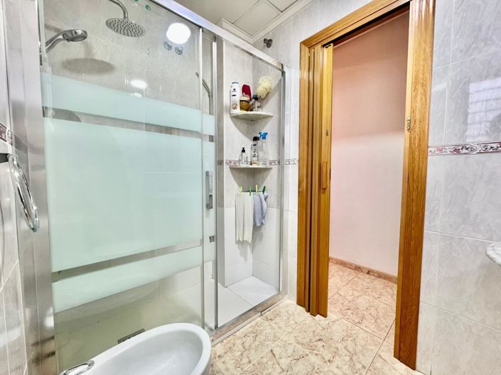 Image No.47-2 Bed Apartment for sale