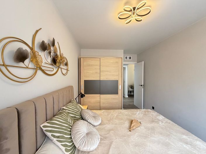 Image No.61-2 Bed Apartment for sale