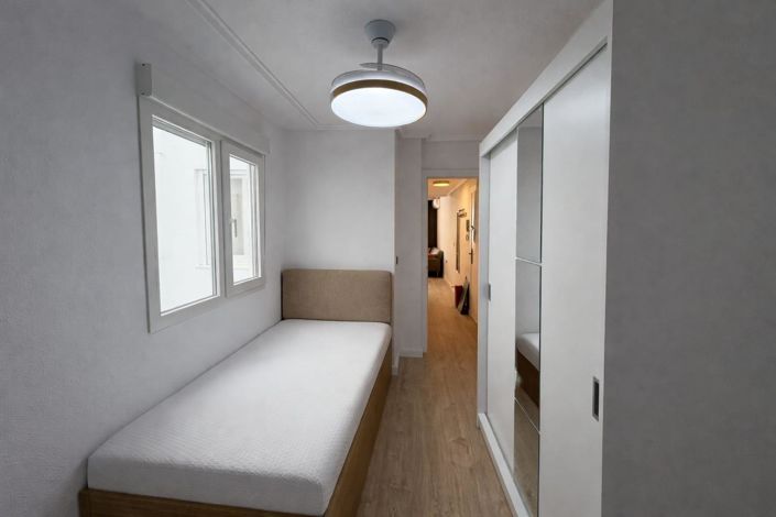Image No.8-2 Bed Apartment for sale