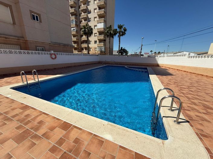 Image No.32-2 Bed Apartment for sale