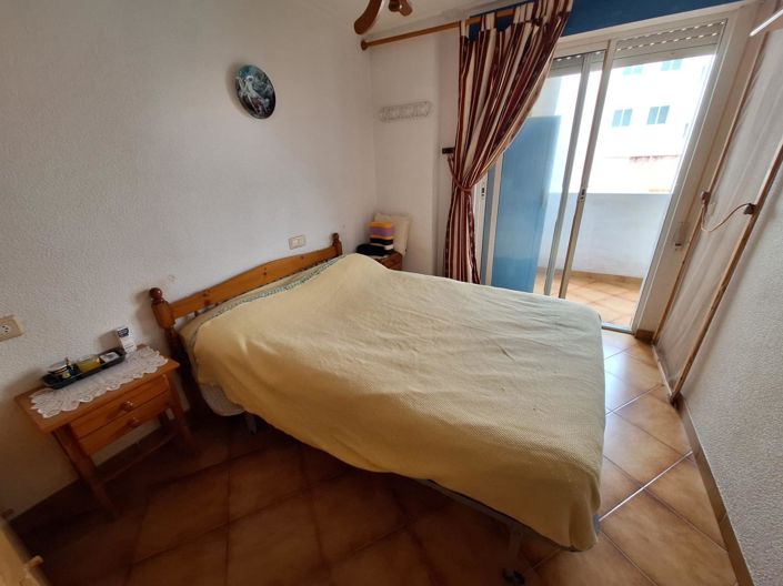 Image No.20-2 Bed Apartment for sale