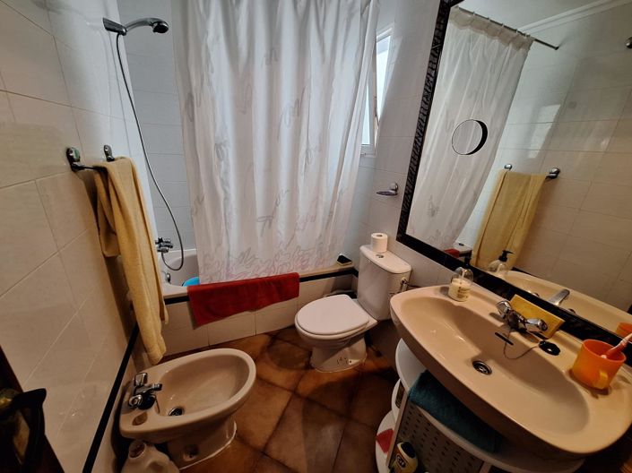 Image No.24-2 Bed Apartment for sale